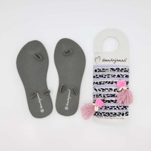 Bandajanas Quickies Cow Vibes. Zomerslipper met verwisselbare banden en accessoires.